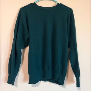 Vintage Peter James Scotland | 100% Cashmere Crew Neck Sweater in Emerald Green